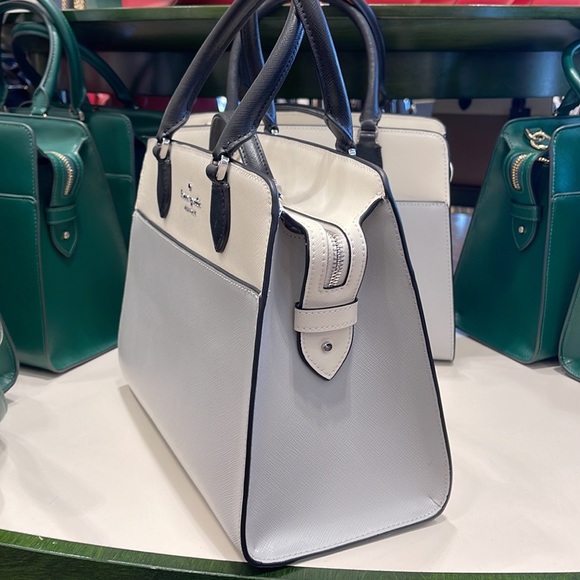 Kate Spade Madison Colorblock Saffiano Leather Medium Satchel
Platinum Grey
NWT - Picture 8 of 16